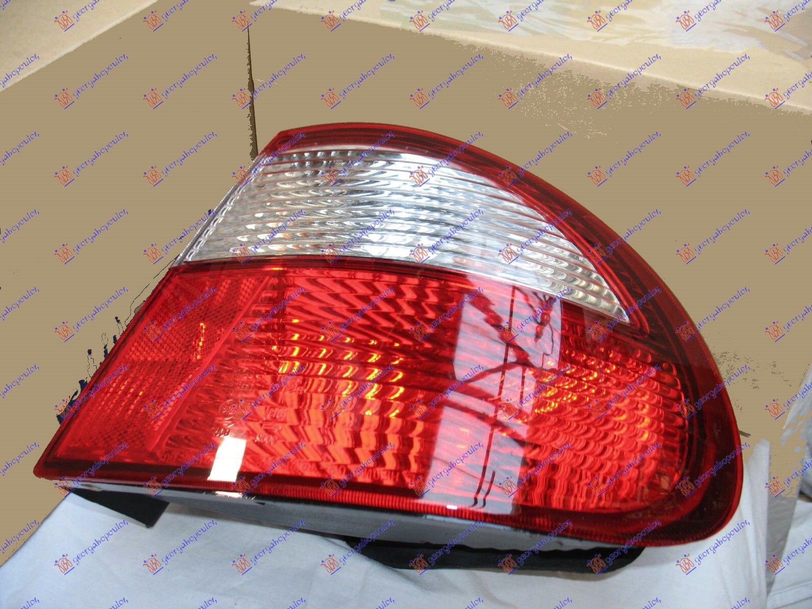 STOP LAMPA SPOLJASNJA -01 - DESNO